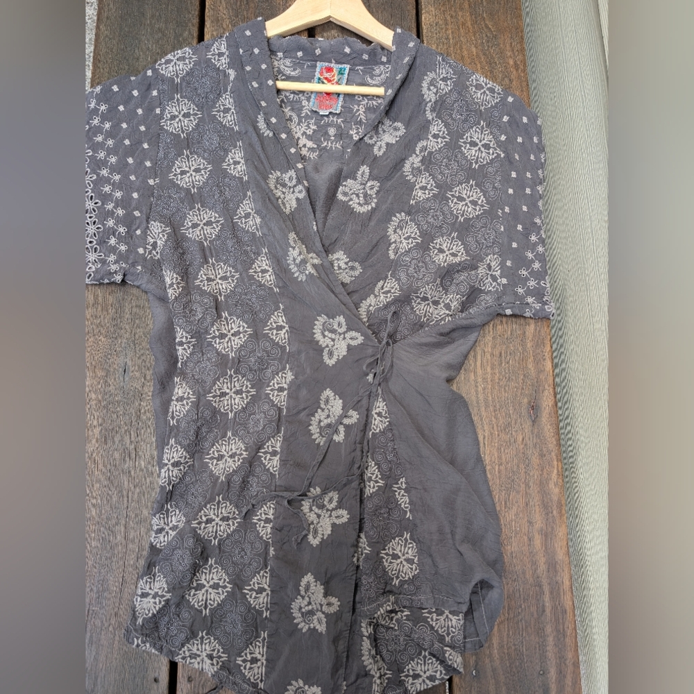 Johnny Was Dark Grey Embroidered Kimono Size XL - Picture 4 of 10